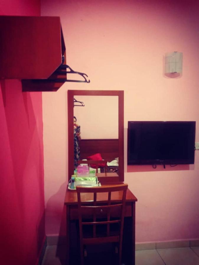 Weng Kong Homestay Slim River Exterior foto